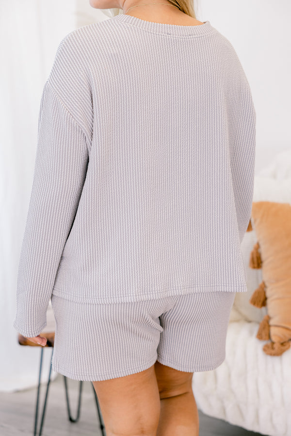 Chic Soul plus size clothing, silver short set with a long sleeve top both have a ribbed texture and the shorts have a draw string waistband