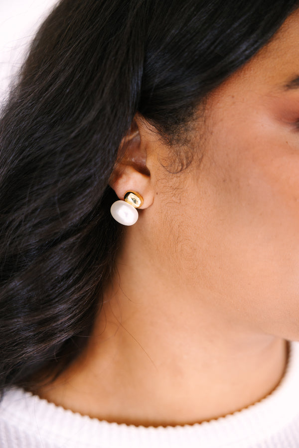 Chic Soul plus size clothing, pearl stud earrings