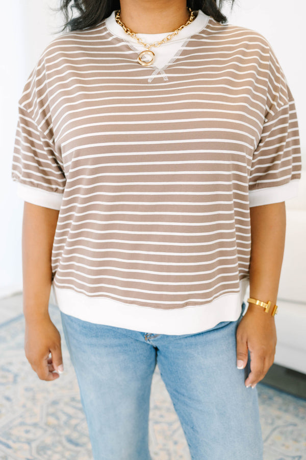 Plus Size brown and white striped short sleeve top with a white crew neck and hem.