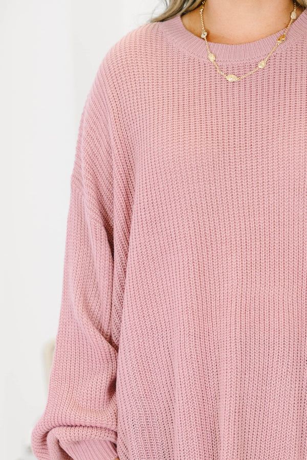 Plus Size mauve oversized knit sweater with a crew neckline and long balloon sleeves.