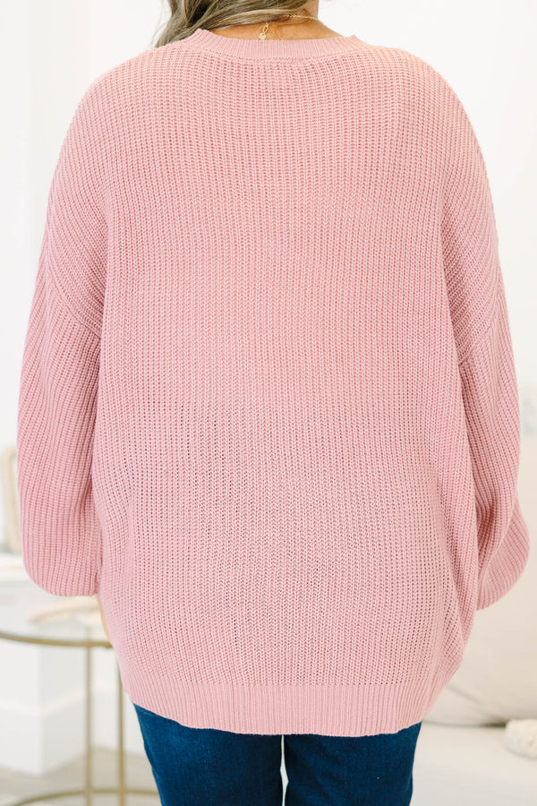 Plus Size mauve oversized knit sweater with a crew neckline and long balloon sleeves.