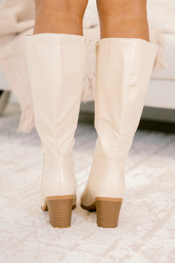 Keeping Close Steps Boots, Bone