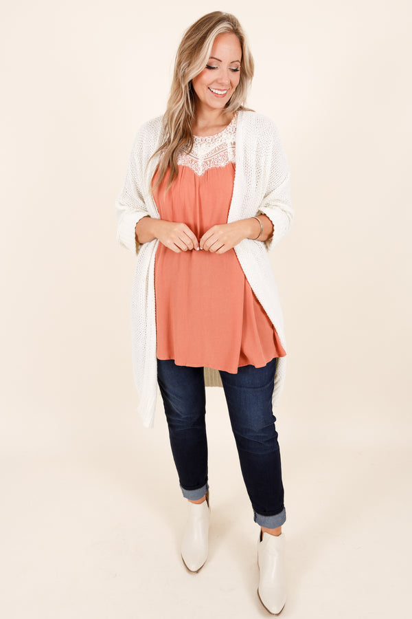 Chic Soul plus size clothing, mauve top with a white lace neckline