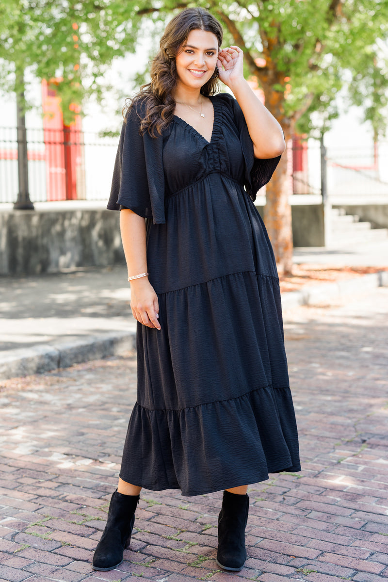 Black flowy plus size fashion dress