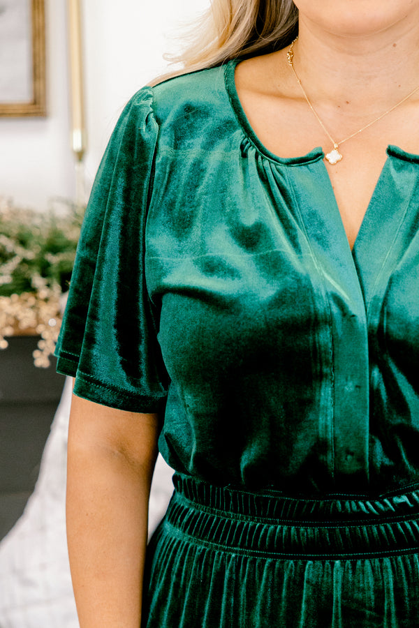 Chic Soul plus size clothing, hunter green velour short sleeve midi dress with cinched waist and v-neckline detail
