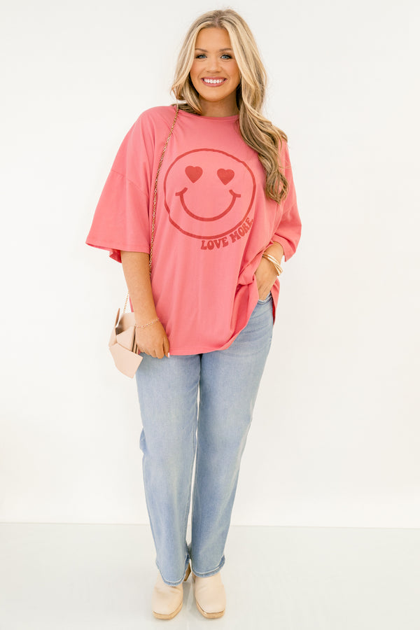 Chic Soul plus size clothing, desert rose pink short sleeve boyfriend tee with red heart eyes smiley face and 