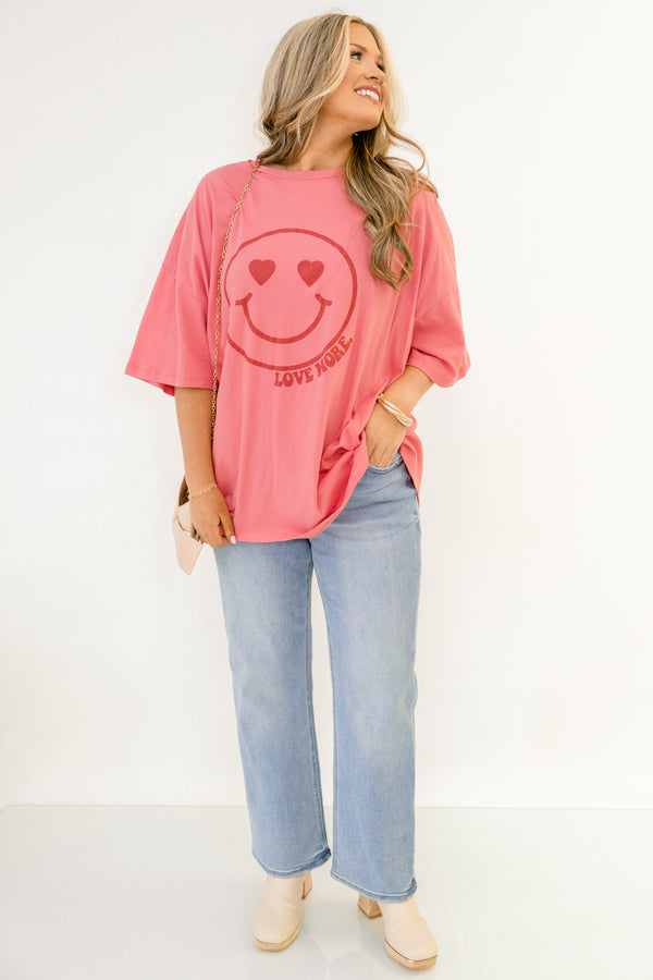 Chic Soul plus size clothing, desert rose pink short sleeve boyfriend tee with red heart eyes smiley face and 