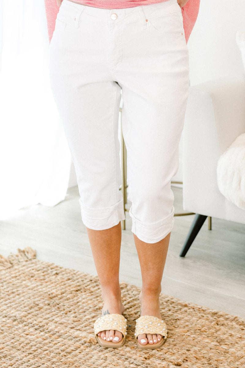 Love & Care Capris, White – Chic Soul Love & Care Capris, White – Chic Soul