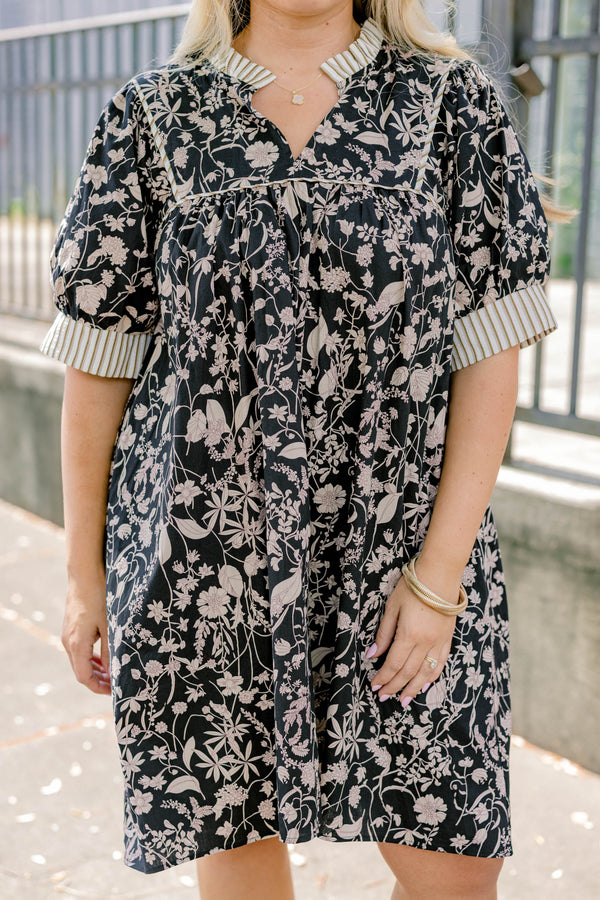 Chic Soul plus size clothing, black and crem floral print dress with cream striped trim on the collar and around the sleeves