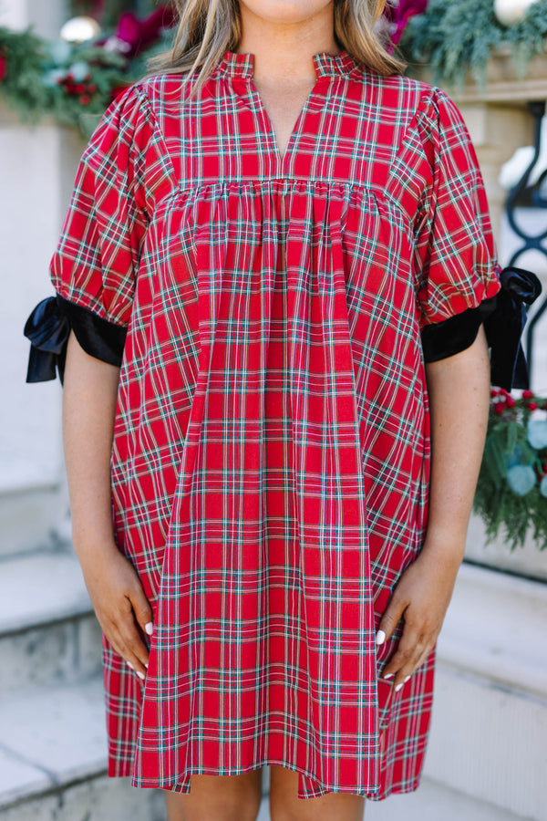 Plus Size red plaid babydoll dress with puff sleeves and black velvet bow details.