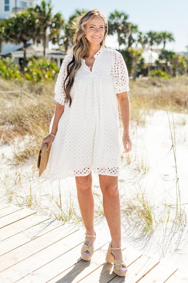 short white night dress Alexander Del Rossa 100% Cotton Nightgowns for Women, Sleeveless Lace Trimmed Button Up Short Vintage Night Dress Gown White Version 2 XS (A0841WHTXS) at Amazon Women's Clothing store