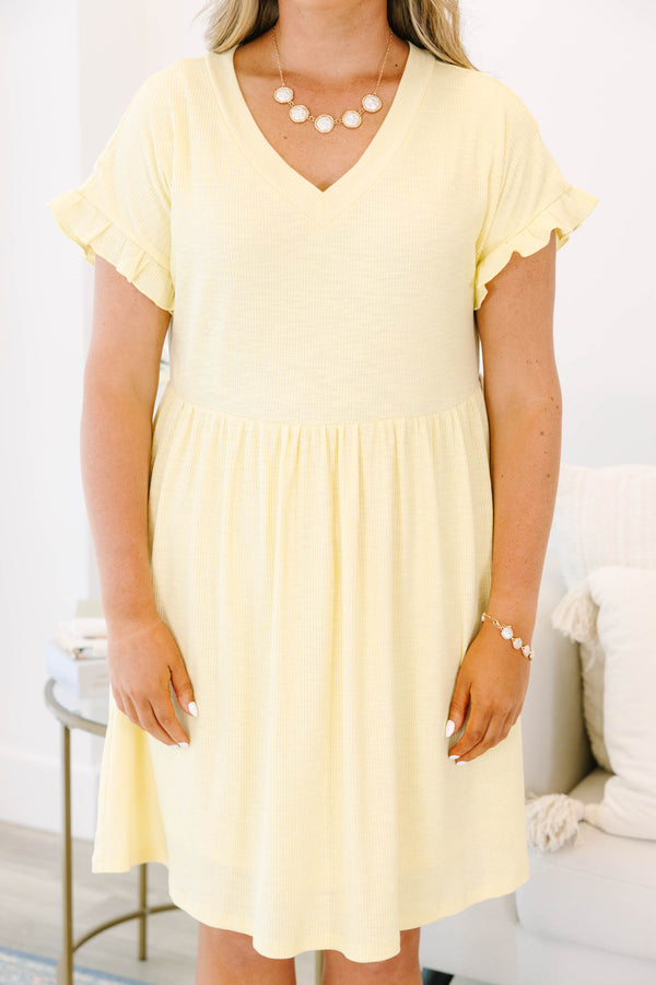 Plus Size yellow textured cotton dress with a V-neckline and ruffled short sleeves.