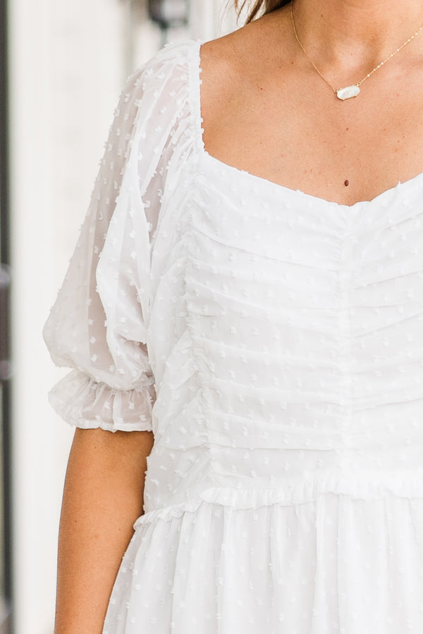 Chic Soul plus size clothing, short sleeve ivory baby doll dress with lace detailing and puffed sleeves