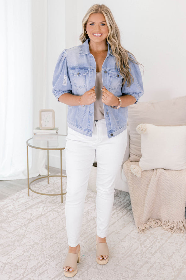 Chic Soul plus size clothing, light denim jean jacket with short bubble sleeves pockets on each side of the chest and buttons going down the center of each side of the jacket 