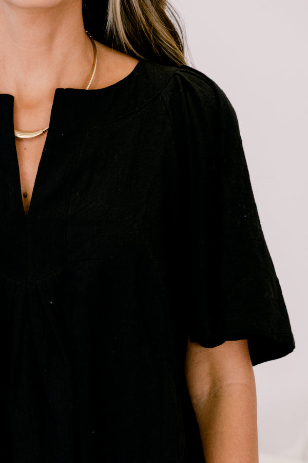 Chic Soul plus size clothing, black short sleeve v-neck flowy top
