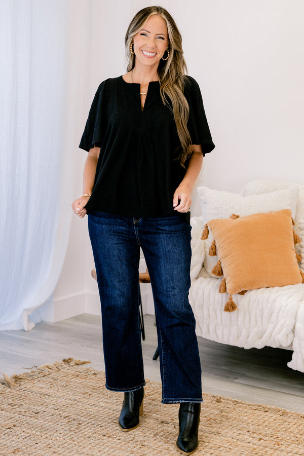 Chic Soul plus size clothing, black short sleeve v-neck flowy top
