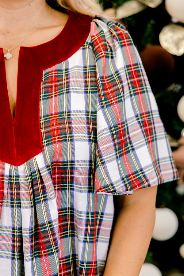Chic Soul plus size clothing, red green and white plaid flowy short sleeve top with red velvet v-neckline trim