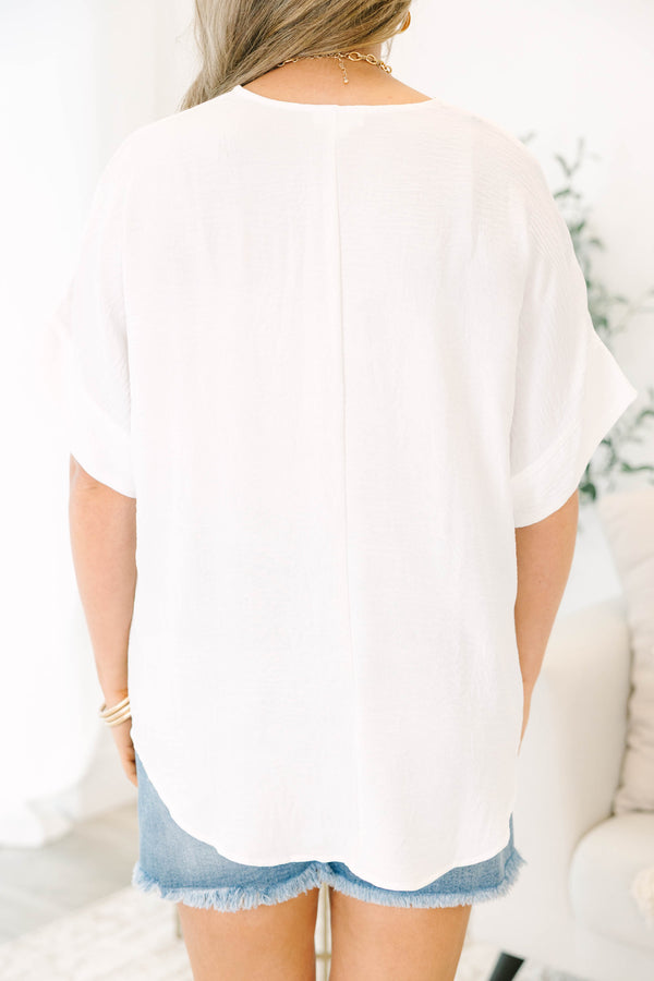 Chic Soul plus size clothing, white flowy short sleeves top with a v neck