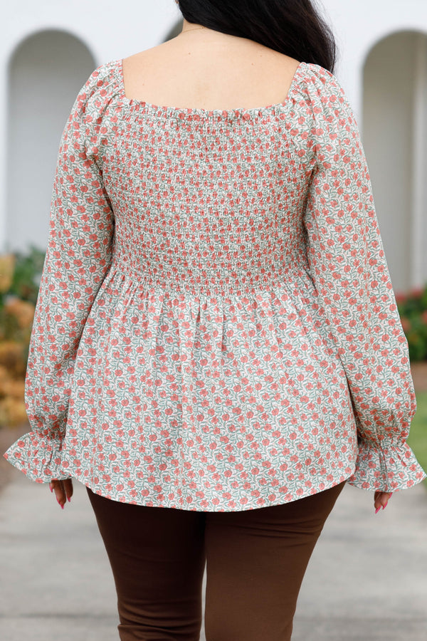 Chic Soul plus size clothing, cream and floral top with puff ruffle sleeves