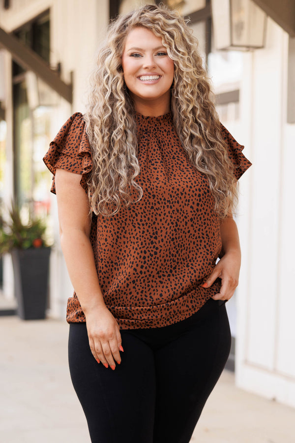Chic Soul plus size clothing, cinnamon colored leopard pattern blouse with flutter sleeves