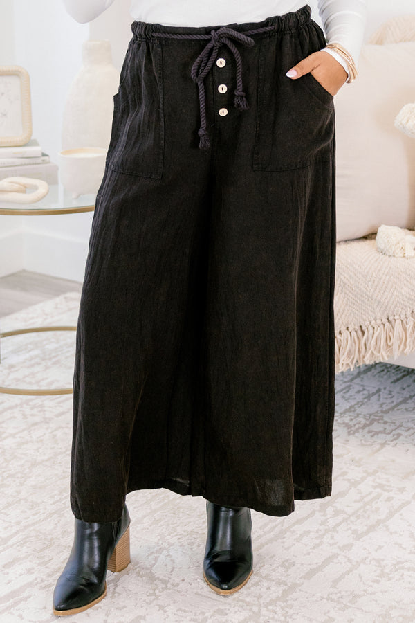 Chic Soul plus size clothing, black linen wide leg pants with 3 cream buttons and a rope tie belt