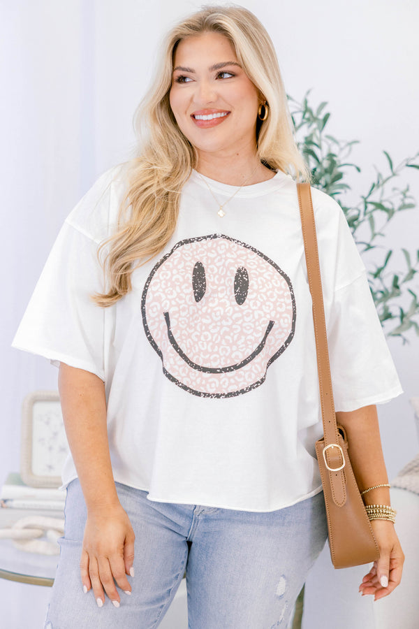 Chic Soul plus size clothing, white vintage wash short sleeve slightly cropped tee with leopard print smiley face on the front 
