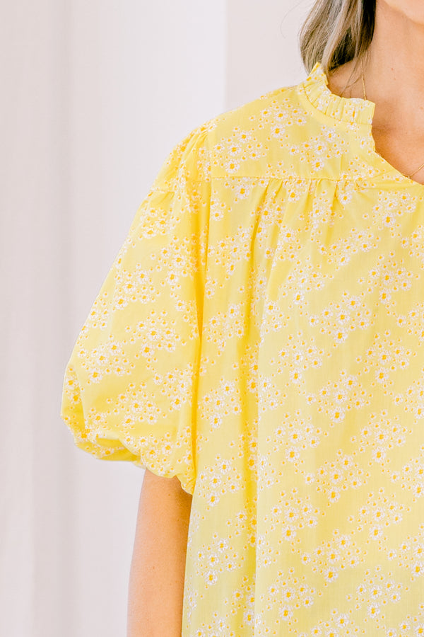 Chic Soul plus size clothing, short-puffed-sleeve butter yellow eyelet top with a high-split-v-neckline and a subtle ruffled collar with a subtle floral pattern