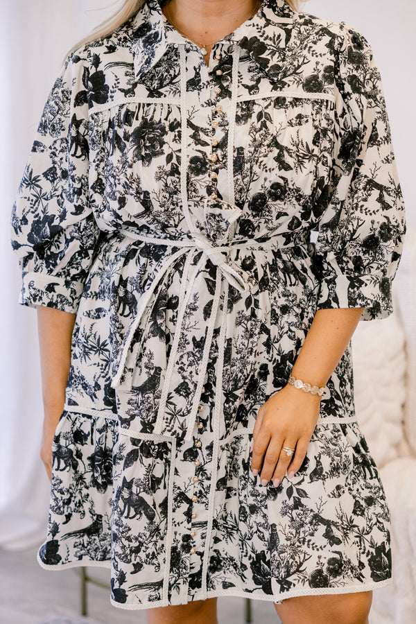 Chic Soul plus size clothing, black and white toile 3/4 length sleeve button up collared tiered dress 