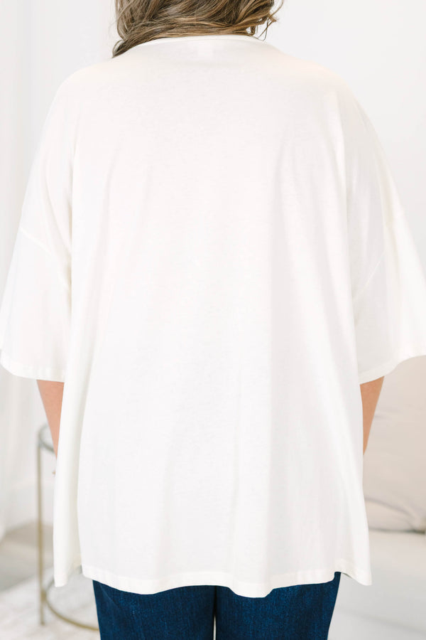 Plus Size ivory cotton boyfriend tee with a colorful pumpkin market graphic and short sleeves.