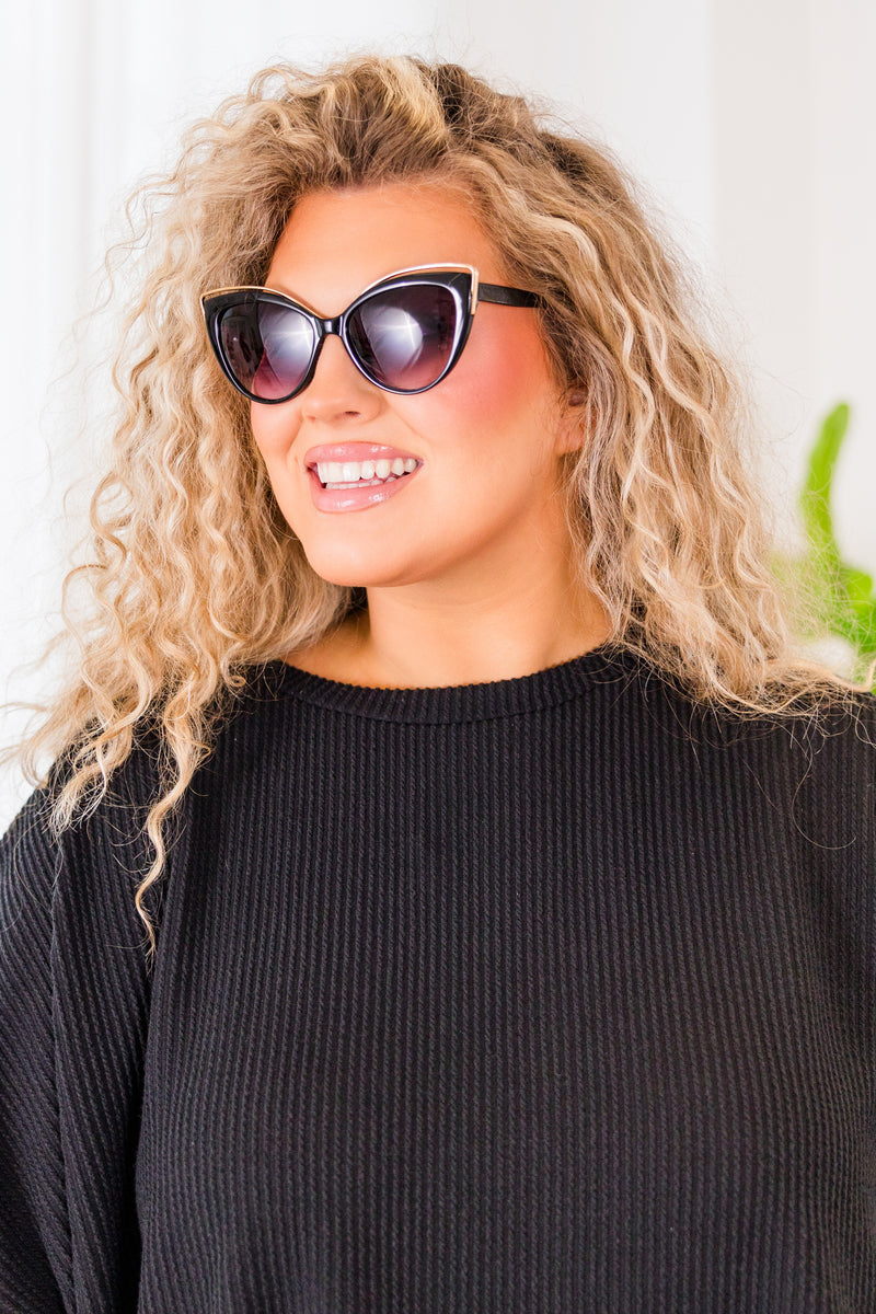 Radiant Rays Sunglasses, Black – Chic Soul display picture 1