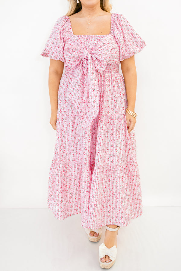 Chic Soul plus size clothing, light pink and ditsy floral short puff sleeve maxi dress with square neckline and bow tied across the chest