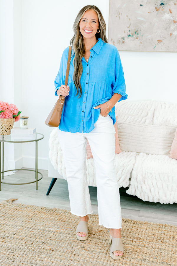 Chic Soul plus size clothing, blue short sleeve linen button up top with ruffle along sleeves and collar detail