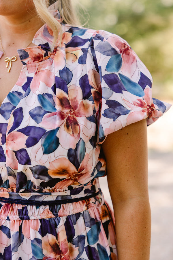 Chic Soul plus size clothing, navy and orange floral print puff sleeve tiered flowy mxi dress with tie belt waist
