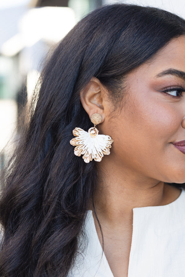 Chic Soul plus size clothing, woven fan shaped dangle earring with a white and natural color as well as a gold pearl detail on the top middle of the dangle 