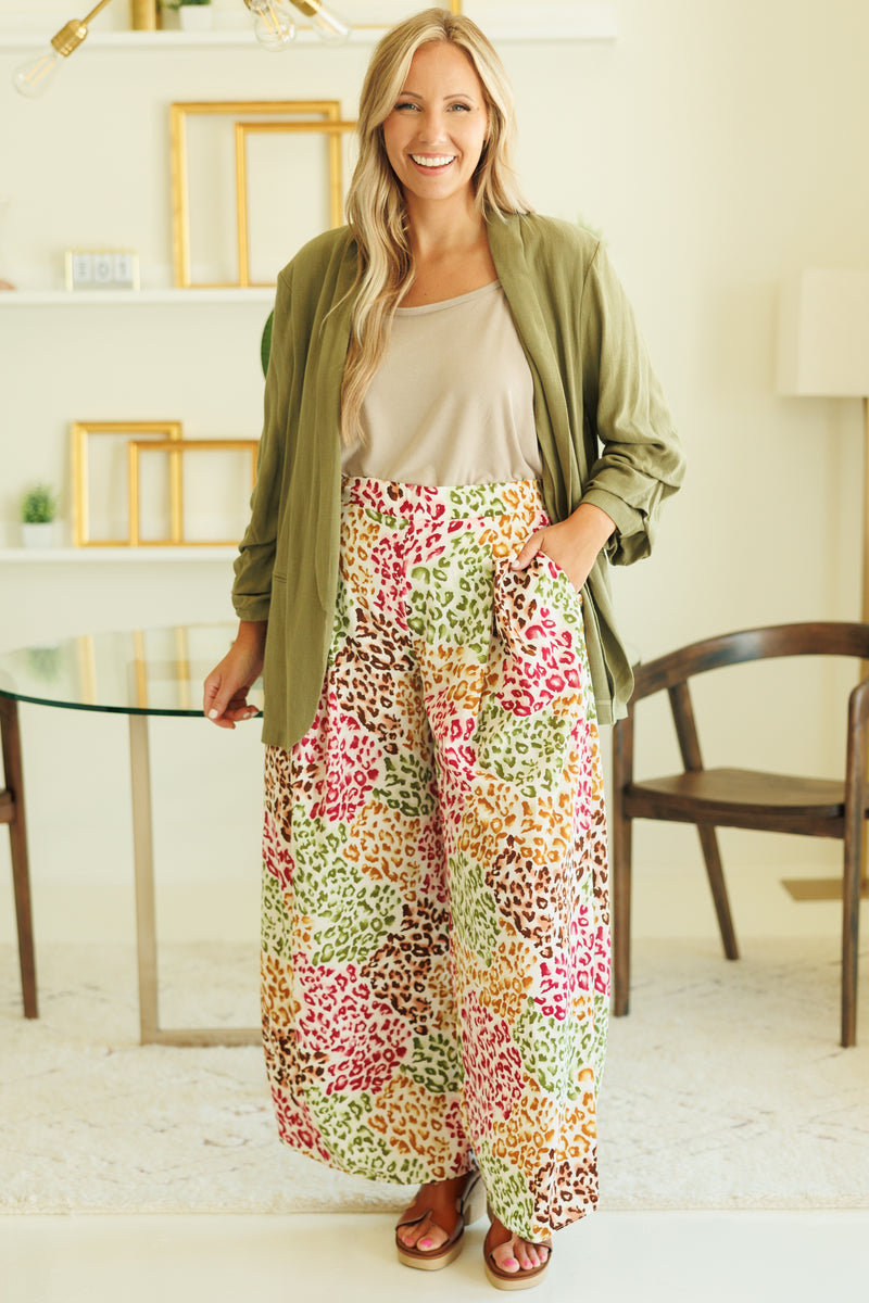 Roaring Style Pants, Pink Green – Chic Soul