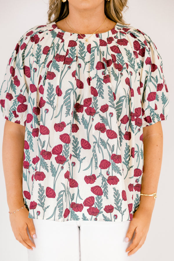 Chic Soul plus size clothing, cream short sleeve top with red floral and green leaves pattern 