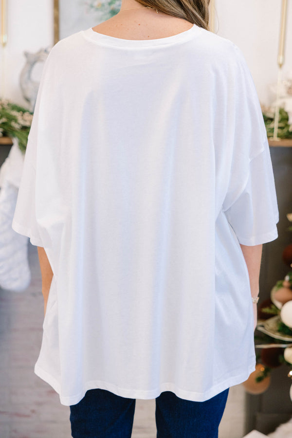 Chic Soul plus size clothing, oversized white boyfriend tee with a vintage Santa graphic in the middle with patchwork detailing on his hat and beard