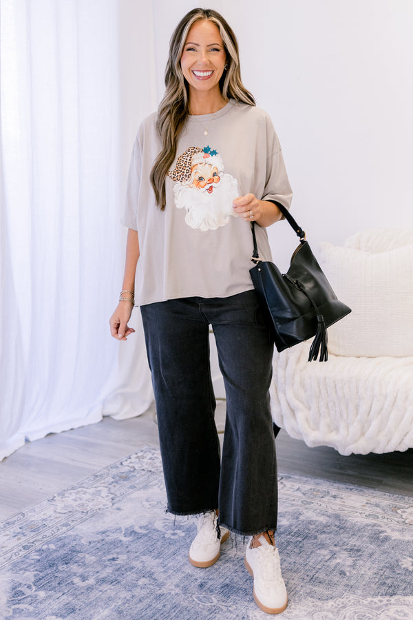 Chic Soul plus size clothing, light grey tan short sleeve slightly cropped tee with a vintage Santa wearing a leopard print hat 