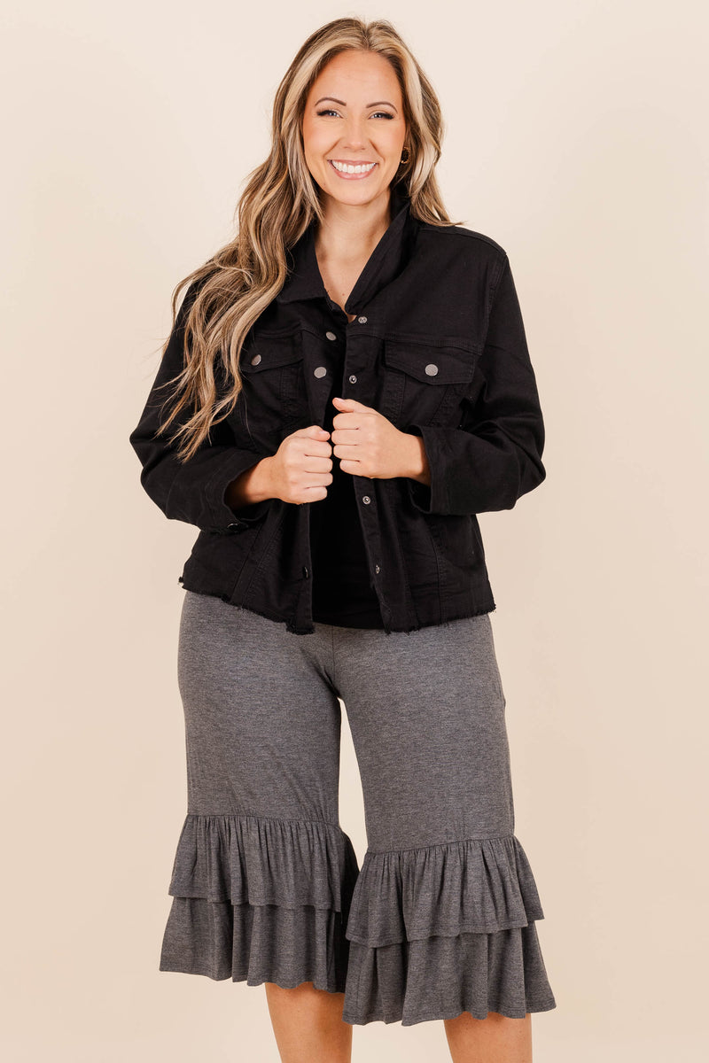 Sass And Flare Capris, Charcoal – Chic Soul
