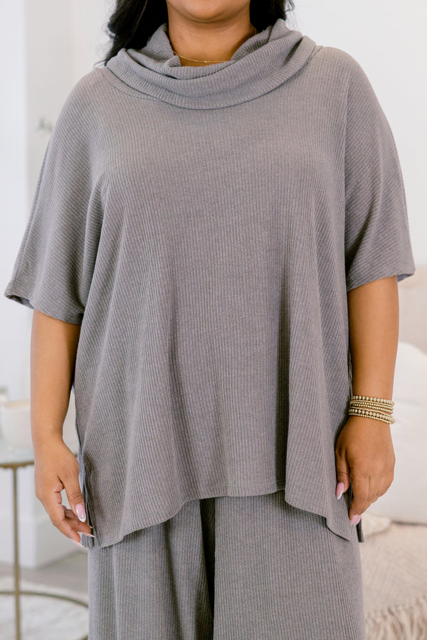 Chic Soul plus size clothing, heather gray short sleeve cowl neck top and flowy pants set