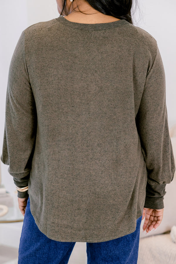 Chic Soul plus size clothing, heather olive green long sleeve crew neck scoop hem top