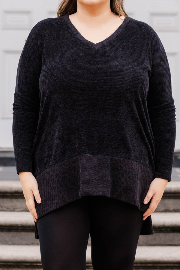 Chic Soul plus size clothing, black fuzzy blanket material top that is longline on the back and slight v neckline soft textured