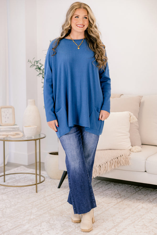 Chic Soul plus size clothing, dusty blue long sleeve tunic with two front pockets at the bottom of the top