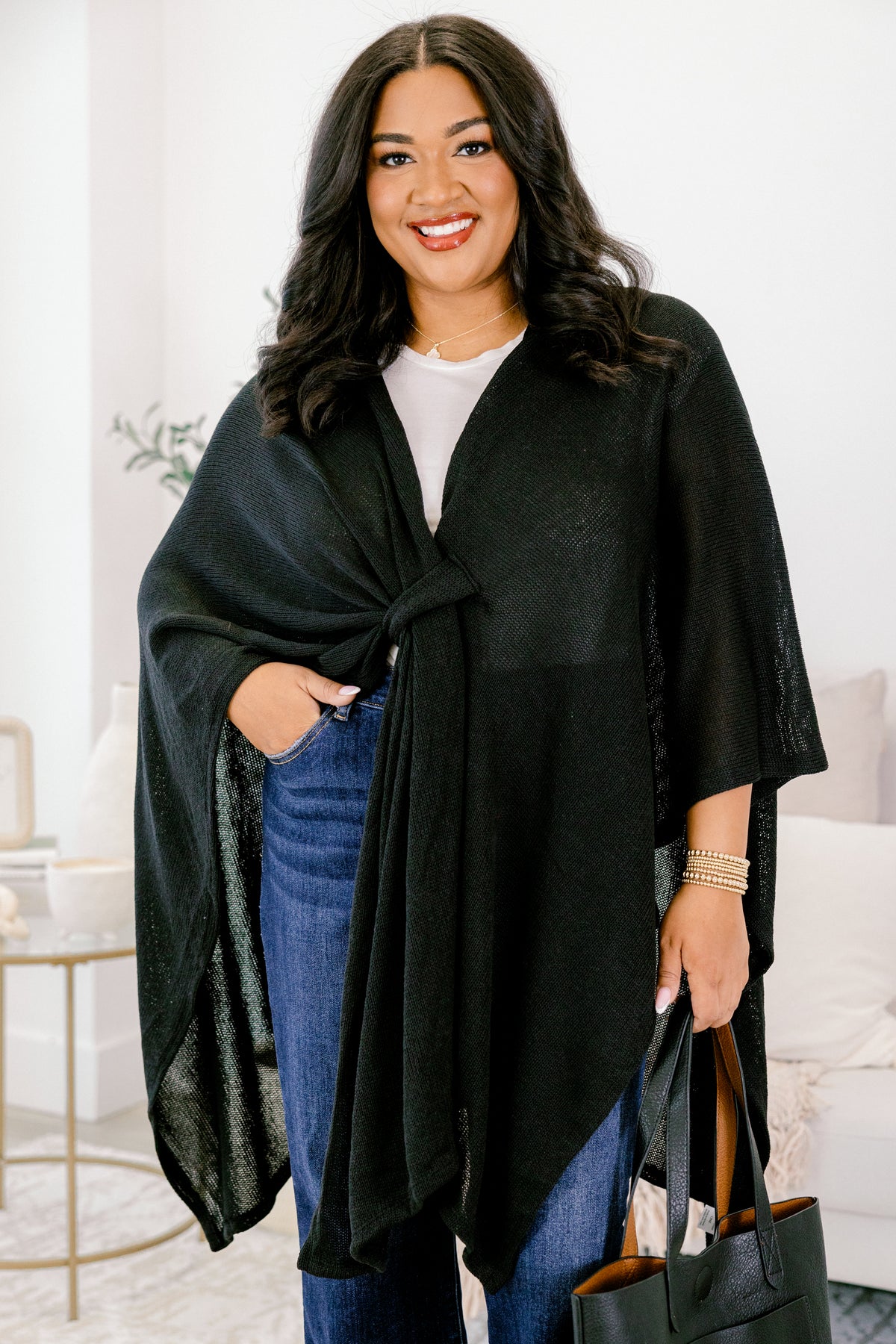 Softly Stated Poncho, Black – Chic Soul