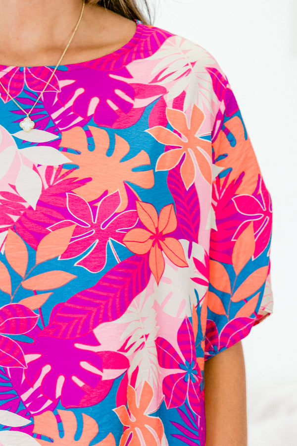 Chic Soul plus size clothing, fuchsia-magenta short sleeve floral tropical print top with flowy sleeves and high-low detail on bottom