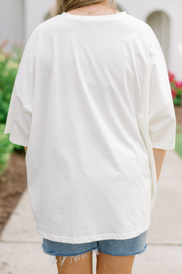 Plus Size ivory oversized boyfriend tee with checkered USA graphic and blue stars.