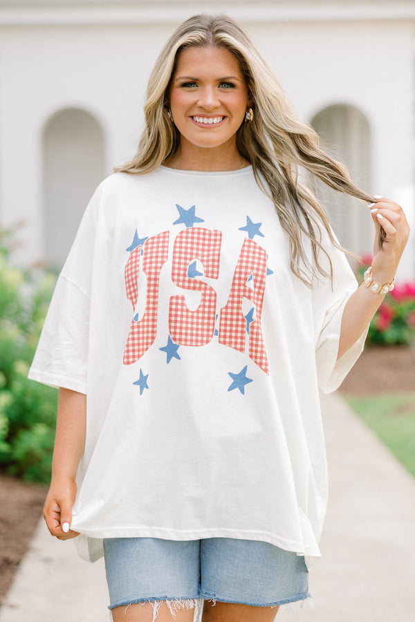 Plus Size ivory oversized boyfriend tee with checkered USA graphic and blue stars.