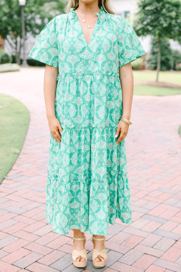 Plus Size Kelly Green tiered midi dress with a white floral pattern, V-neckline, and short sleeves.
