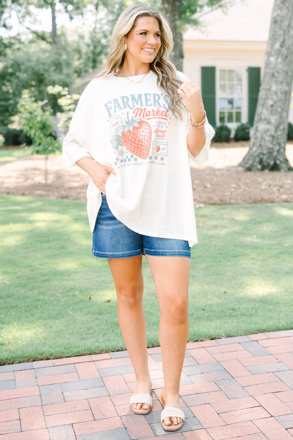 Plus size ivory oversized boyfriend tee with a vintage strawberry farmer's market graphic.