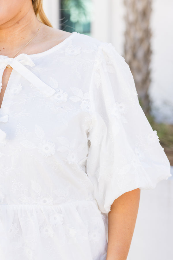 Chic Soul plus size clothing, white puff sleeve baby doll top with 3 bows tying down the front